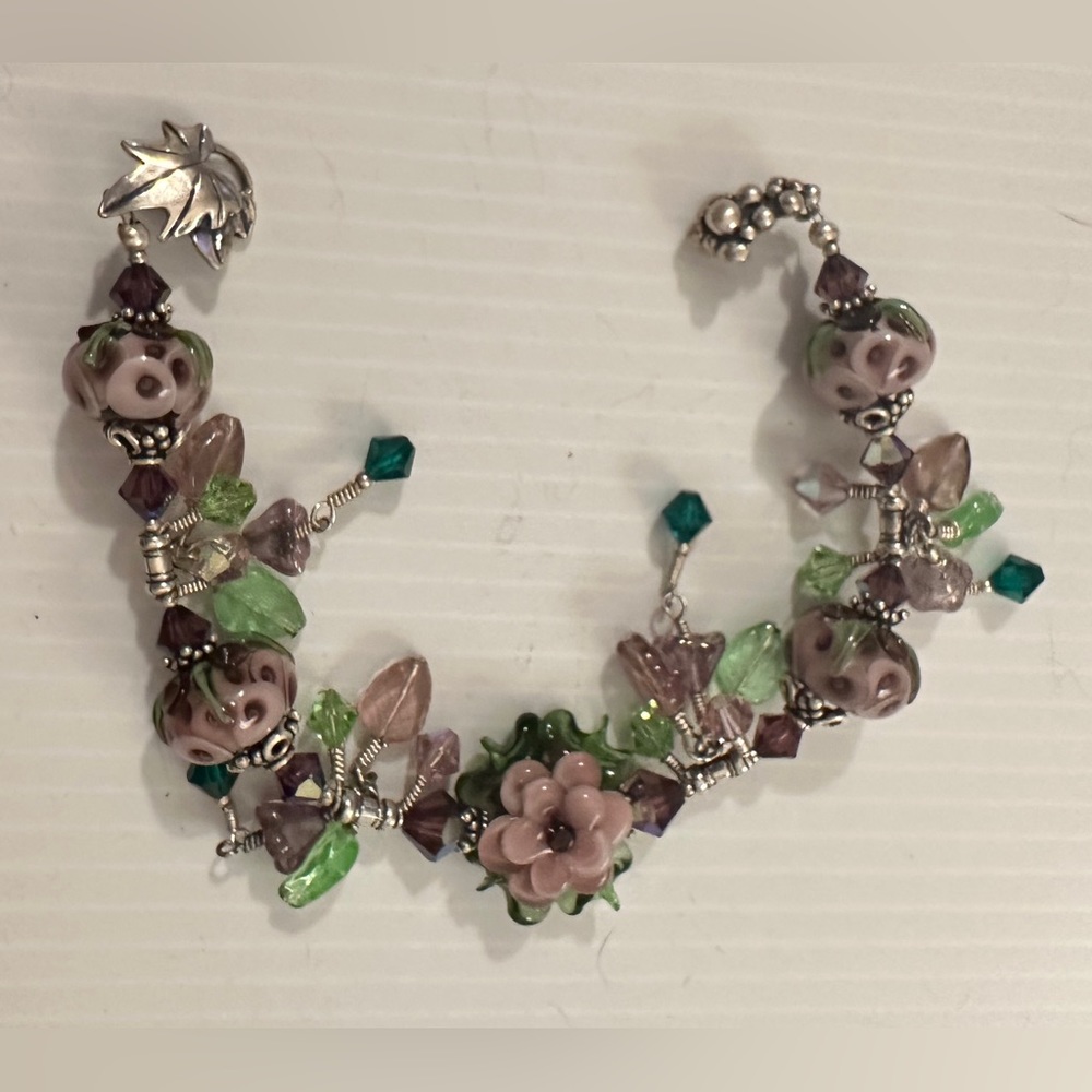 Handmade purple flower glass beads bracelet - PRICE REDUCED!!!
